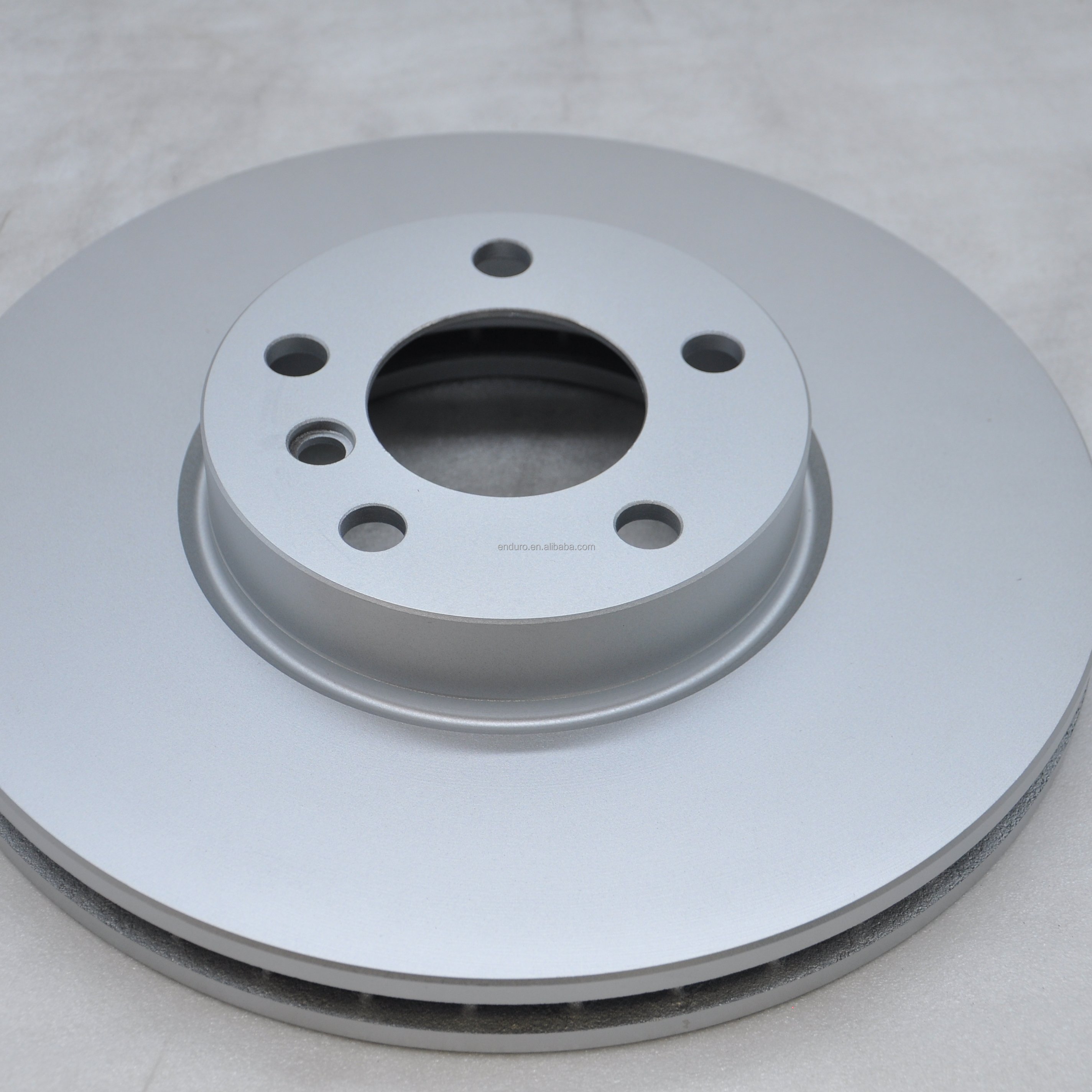 New Auto Part Rear Brake Disc Assembly for Isuzu and Mazda Japan Used Cars (Models CLA A5 A7 Q7 A4) Steel Material